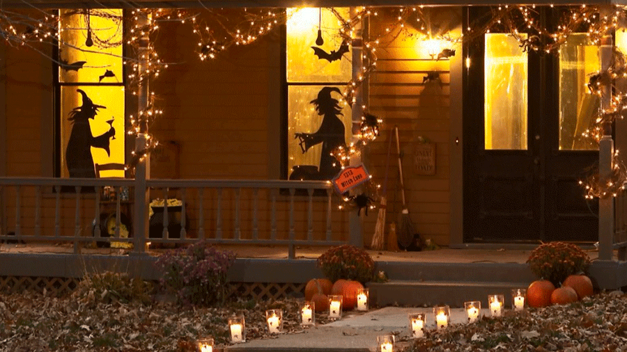 100 Outdoor Halloween Decoration Ideas You Should DIY This Year
