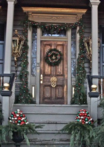 50 Rustic Outdoor Christmas Decoration Ideas To Follow - Origin Of Idea