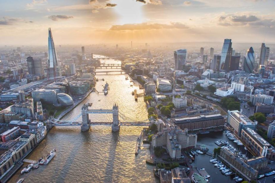 10 Places That You Should Visit In London