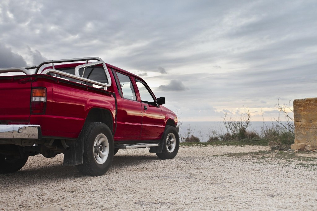 4 Pickup Truck Accessories You Need