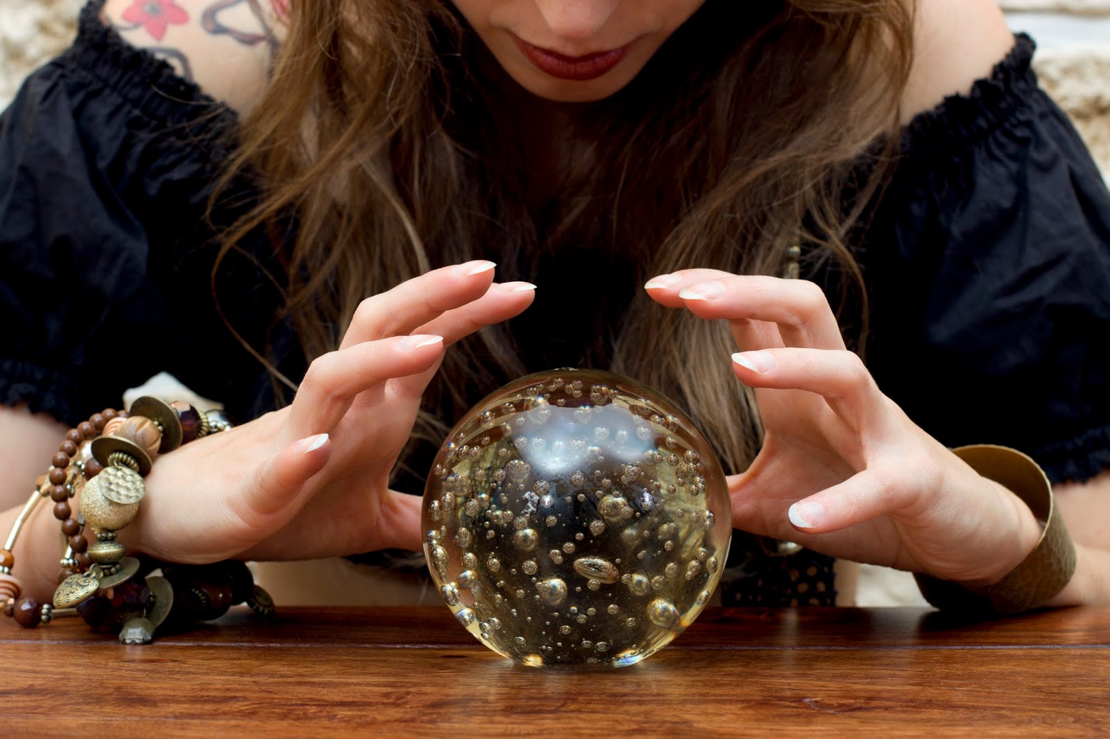 3 Great Reasons People Talk to a Psychic